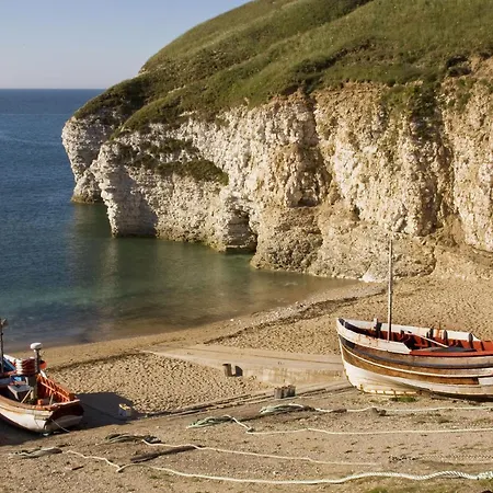 Peasholm Place - Hot Tub Hire At Additional Cost Available - Overlooking Peasholm Park - Near And North Bay Amenities 度假居 *